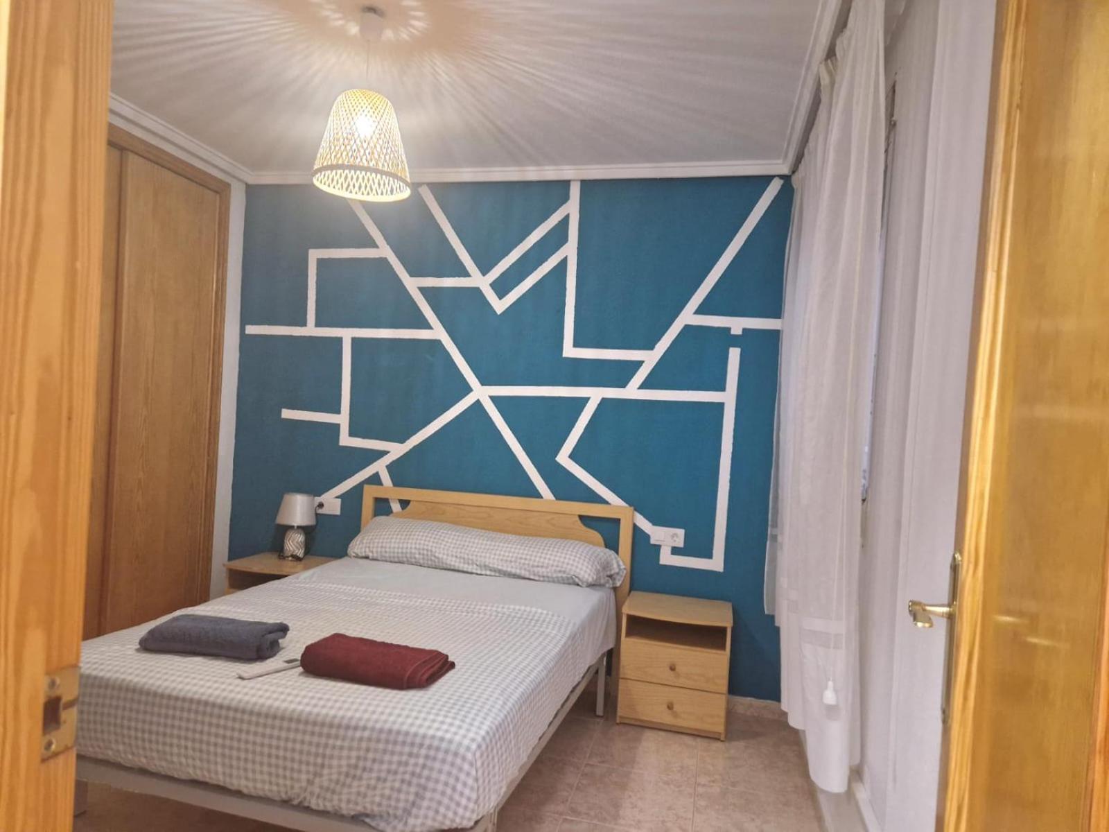 Modern Apartment 3Mins Walk To Playa Del Cura Beach 또레비에하 외부 사진